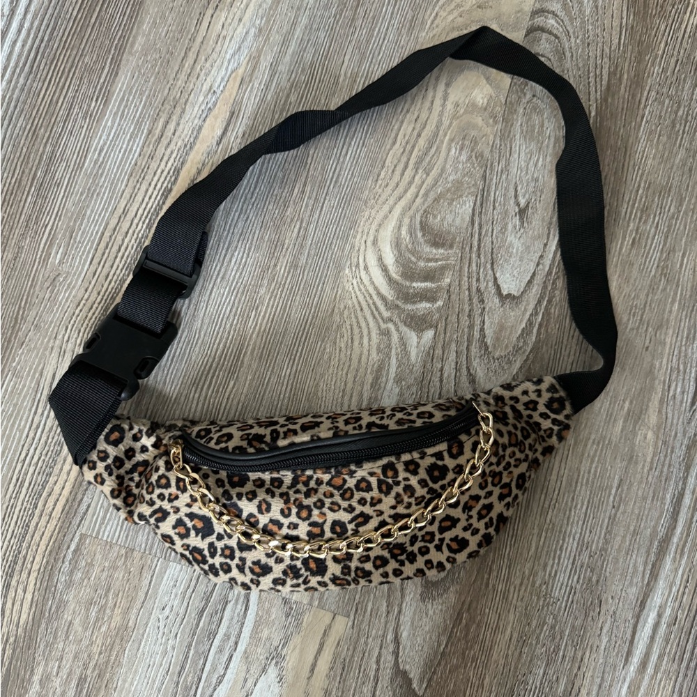 Leopard Pattern Fanny Pack